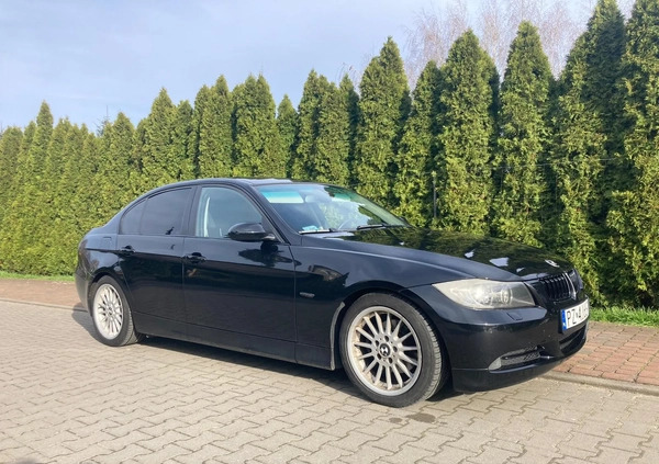 BMW Seria 3 cena 26000 przebieg: 297800, rok produkcji 2005 z Buk małe 121